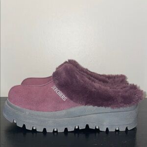 Skechers Fortress Clog Slipper. Purple and Gray Fur-Lined Mules. Size 7